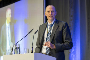 Dr. Philipp Nellessen, Vorstandsvorsitzender des DEBRIV, während seiner Rede auf dem Braunkohlentag 2023.